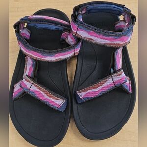 New TEVA kids  Pink and Blue Sport Sandals Adjustable Straps